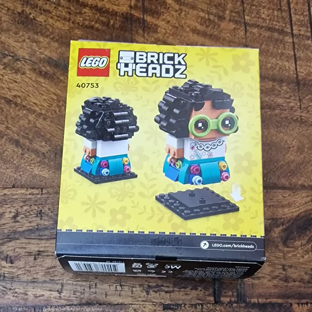 the package of LEGO Brick Headz 40753 Mirabel Madrigal reviewed by angelofdeathWHV
